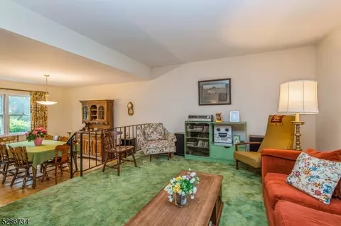 40 Scott Ave, Edison, NJ 08837 photo 10