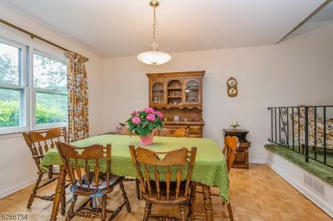 40 Scott Ave, Edison, NJ 08837 photo 15