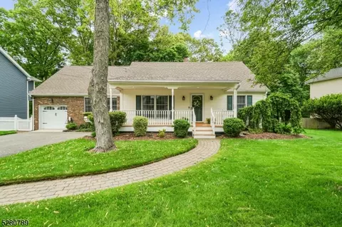 126 Spruce St, Ridgewood, NJ 07450