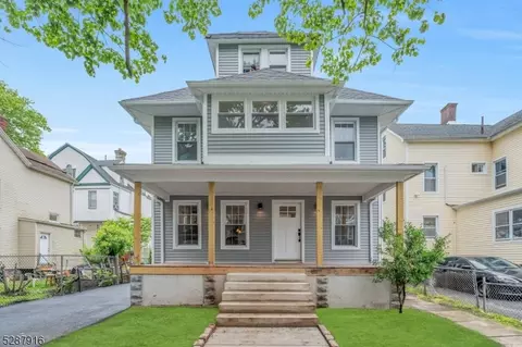 9 Stockton Pl, East Orange, NJ 07017