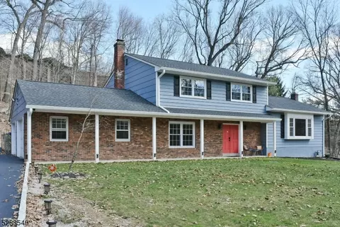460 Park Rd, Parsippany-troy Hills Twp, NJ 07054