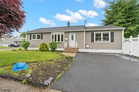 61 Corsi Rd, Bloomfield, NJ 07003
