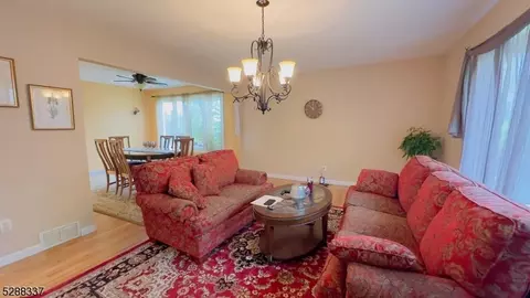 30 Burke Rd, Wayne, NJ 07470 photo 2