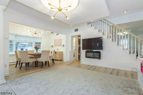 20 Brookway, Nutley, NJ 07110 photo 7