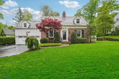 40 Glenside Rd, New Providence, NJ 07974