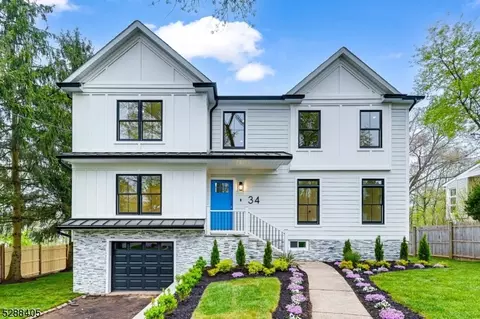 34 Oak Crest Rd, West Orange, NJ 07052