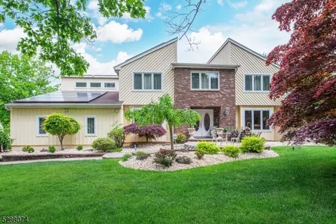 249 Ratzer Rd, Wayne, NJ 07470