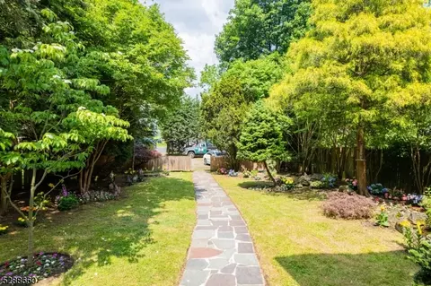 351 Terrill Rd, Fanwood, NJ 07023