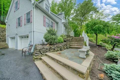 86 Bald Eagle Rd, Hackettstown, NJ 07840 photo 3