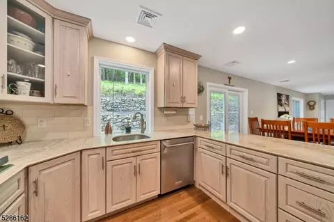 86 Bald Eagle Rd, Hackettstown, NJ 07840 photo 14