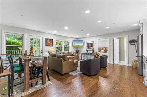 31 Hamburg Tpke #31, Butler, NJ 07405