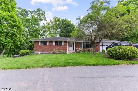 16 Myrtle Ave, Milford, NJ 08848