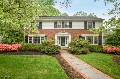 26 Winchester Rd, Summit, NJ 07901