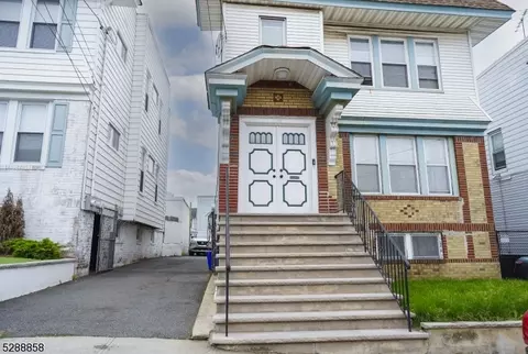 733 18th Ave, Irvington, NJ 07111