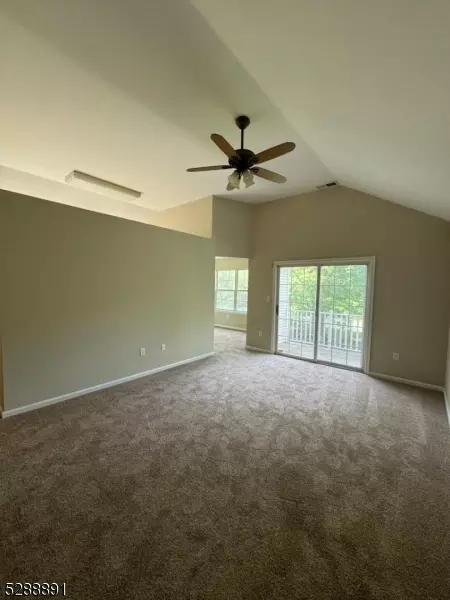 84 Williamson Ct, Bridgewater, NJ 08807