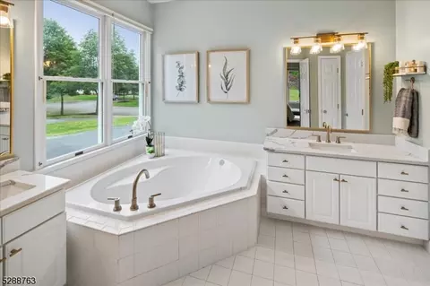 8 Colonial Ct, Montgomery, NJ 08558 photo 21