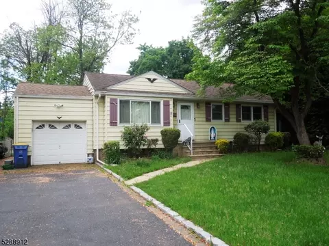 115 Delacy Ave, North Plainfield, NJ 07060