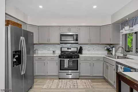 63 Ralph St, Wayne, NJ 07470 photo 15