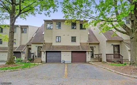 63 Ralph St, Wayne, NJ 07470 photo 2