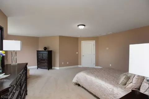 4 Deats Dr, Flemington, NJ 08822 photo 21