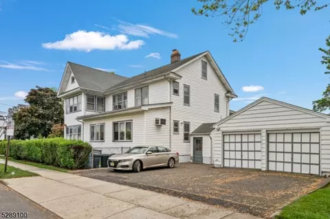 650 Bailey Ave, Elizabeth, NJ 07208