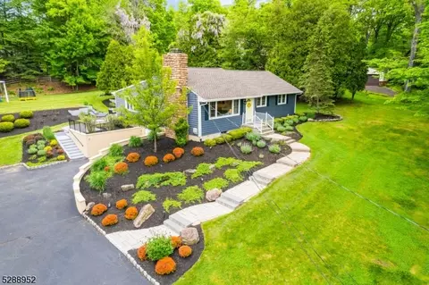 215 Orchard St, Bridgewater, NJ 08807