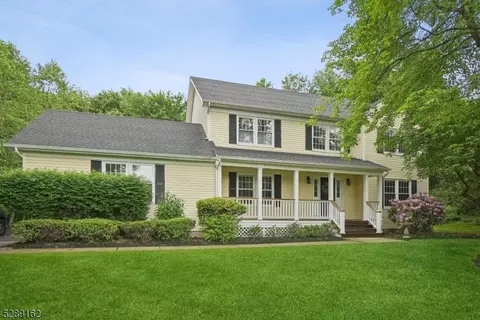 3 Stover Way, Flemington, NJ 08822