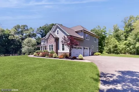 268 Sunset Rd, Skillman, NJ 08558 photo 3