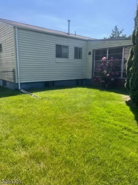 5 Lawrence Dr, Hackettstown, NJ 07840 photo 19