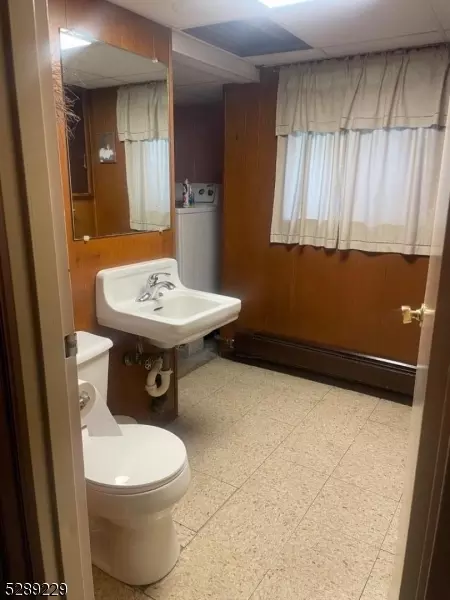 5 Lawrence Dr, Hackettstown, NJ 07840 photo 14