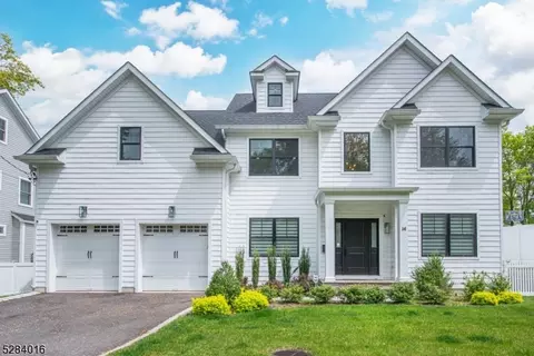 14 N Ashby Ave, Livingston, NJ 07039