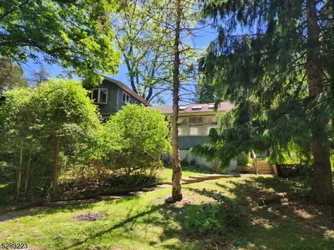 926 Cedar Dr, Newton, NJ 07860