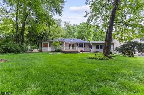 113 Hamilton Ave, Berkeley Heights, NJ 07922 photo 26