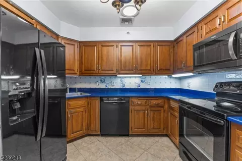 113 Hamilton Ave, Berkeley Heights, NJ 07922 photo 7