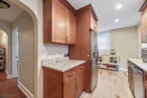 27 Thurston Ave, Ewing Twp, NJ 08618 photo 15