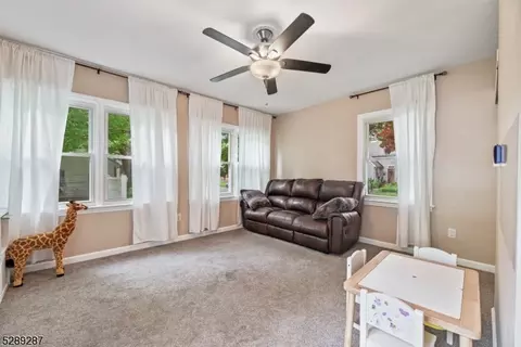 27 Thurston Ave, Ewing Twp, NJ 08618 photo 16