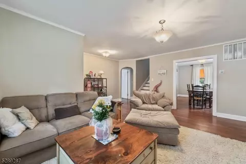 27 Thurston Ave, Ewing Twp, NJ 08618 photo 6