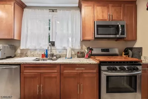 27 Thurston Ave, Ewing Twp, NJ 08618 photo 11