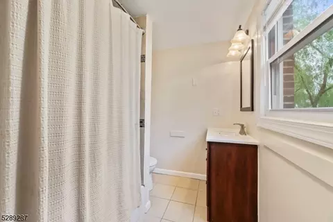 27 Thurston Ave, Ewing Twp, NJ 08618 photo 27