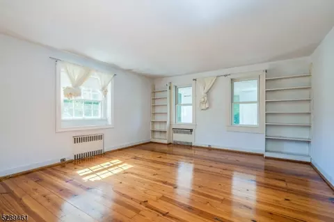 Other - 2 Dutch Hill Rd, Hampton, NJ 08827 photo 2 of 10