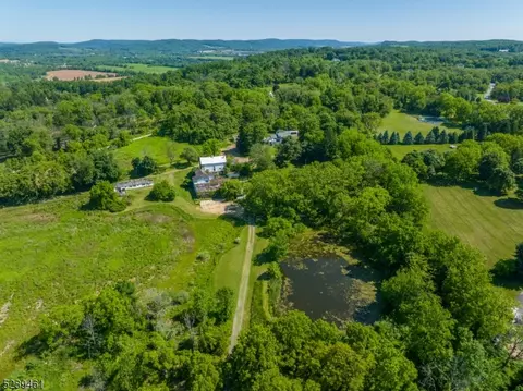 Other - 2 Dutch Hill Rd, Hampton, NJ 08827 photo 9 of 10