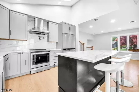 26 Garvey Rd, Wayne, NJ 07470 photo 11