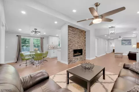 1283 Waterloo Rd, Stanhope, NJ 07874 photo 11