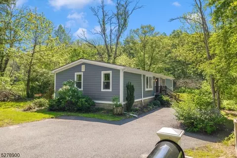 1283 Waterloo Rd, Stanhope, NJ 07874 photo 46