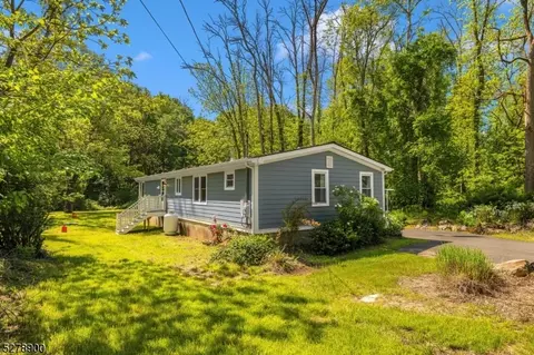 1283 Waterloo Rd, Stanhope, NJ 07874 photo 32