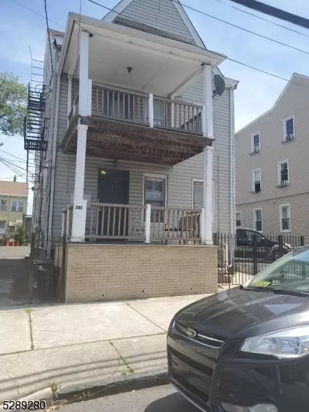 381 E 21st St, Paterson, NJ 07513