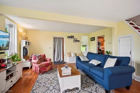 156 Mountain View Rd, Asbury, NJ 08802 photo 7