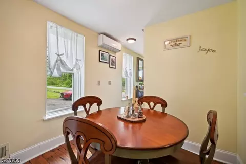156 Mountain View Rd, Asbury, NJ 08802 photo 11