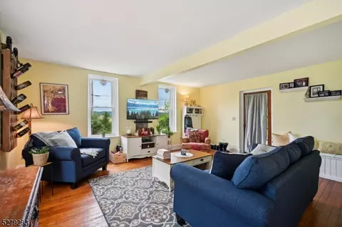156 Mountain View Rd, Asbury, NJ 08802 photo 8