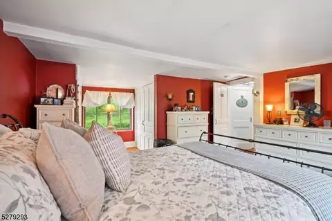 156 Mountain View Rd, Asbury, NJ 08802 photo 22